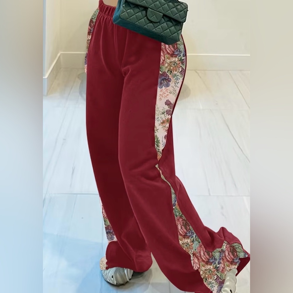 Floral Trim Burgundy Pants Womens Size 🌺🌱